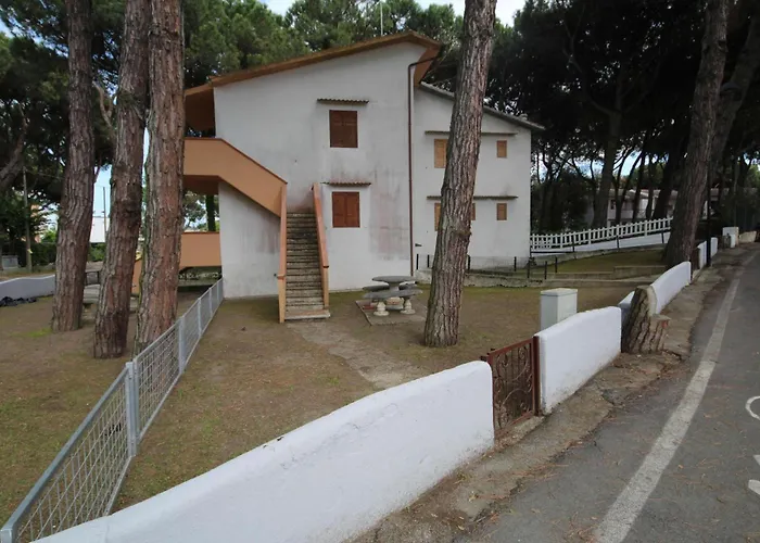 Steps From The * 로솔리나 마레